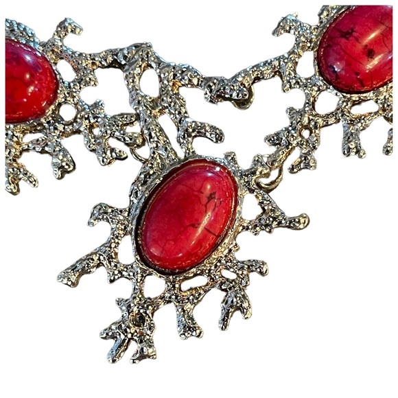 Red Stone Tree Branch Necklace - Picture 5 of 12